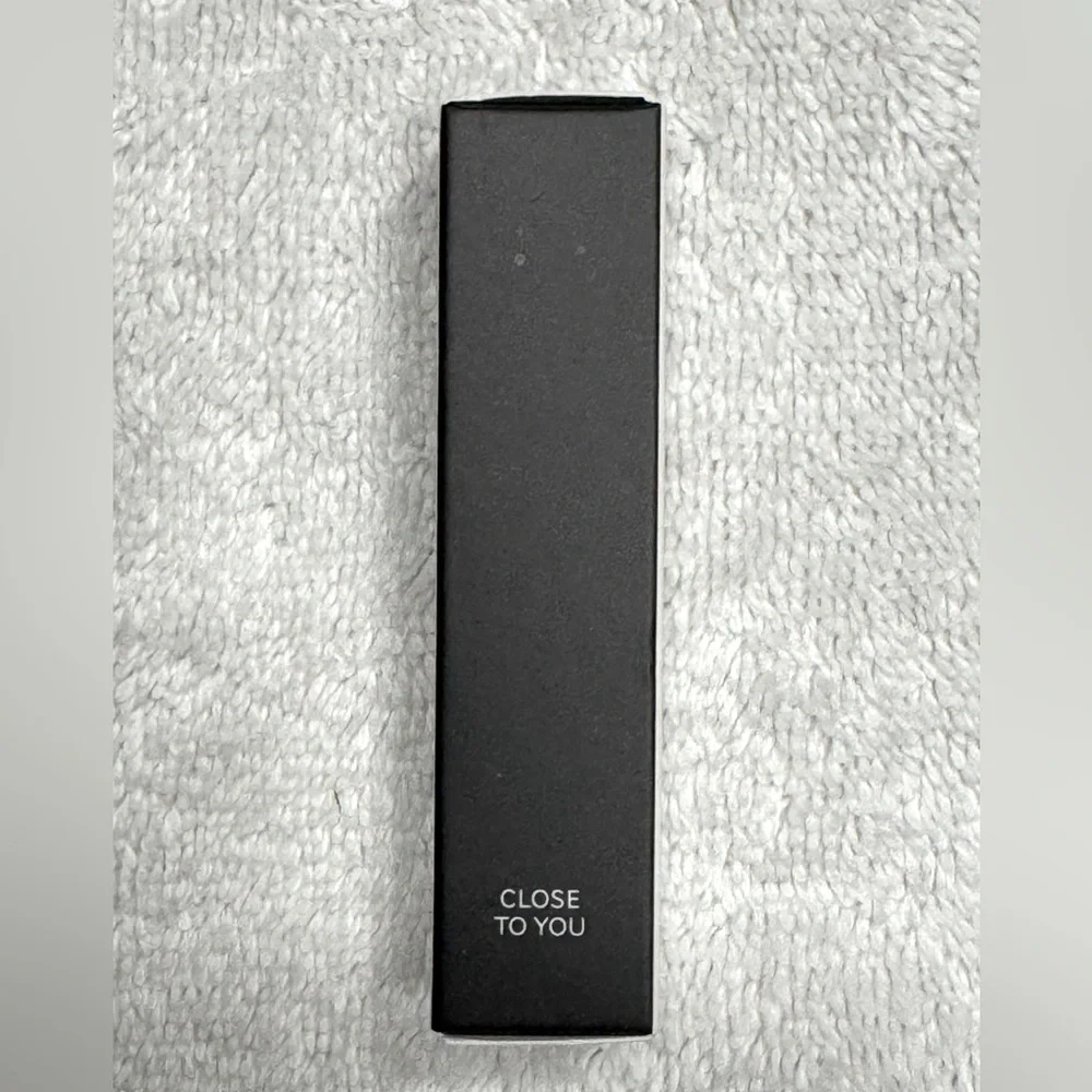 CONTEXT In Close to You Lip Balm 2.8g BRAND NEW IN BOX